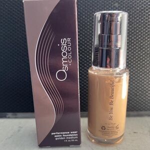 Osmosis+colour Performance Wear Satin Foundation golden medium